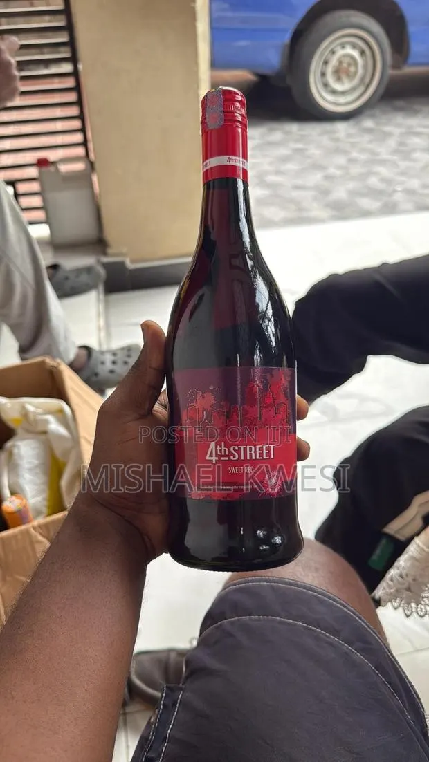 4th Street Red Wine · Photo 1
