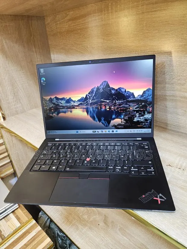 Laptop Lenovo ThinkPad X1 Carbon 16GB Intel Core i5 SSD 256GB · Photo 1
