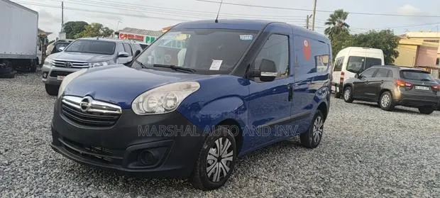 Opel Combo 2015 Blue · Photo 1