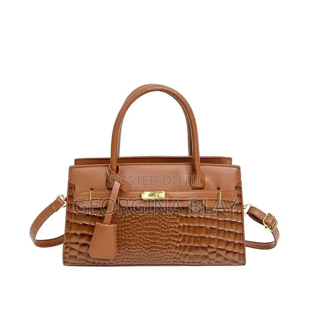 Beautiful Leather Bag · Photo 1