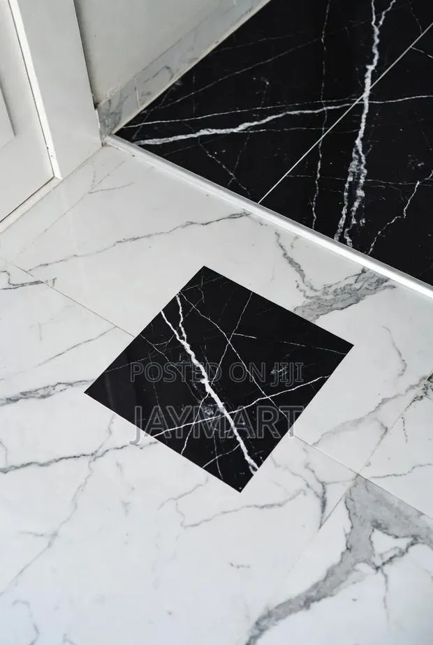 Marble Floor Sticker · Photo 3
