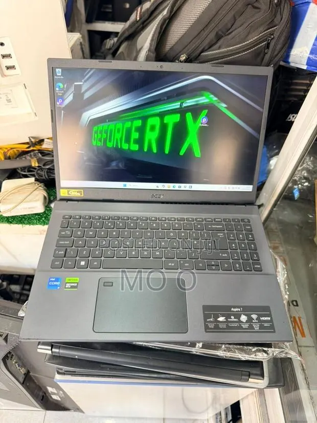 Laptop Acer Aspire 1 A114-31 16GB Intel Core i5 SSD 512GB · Photo 1