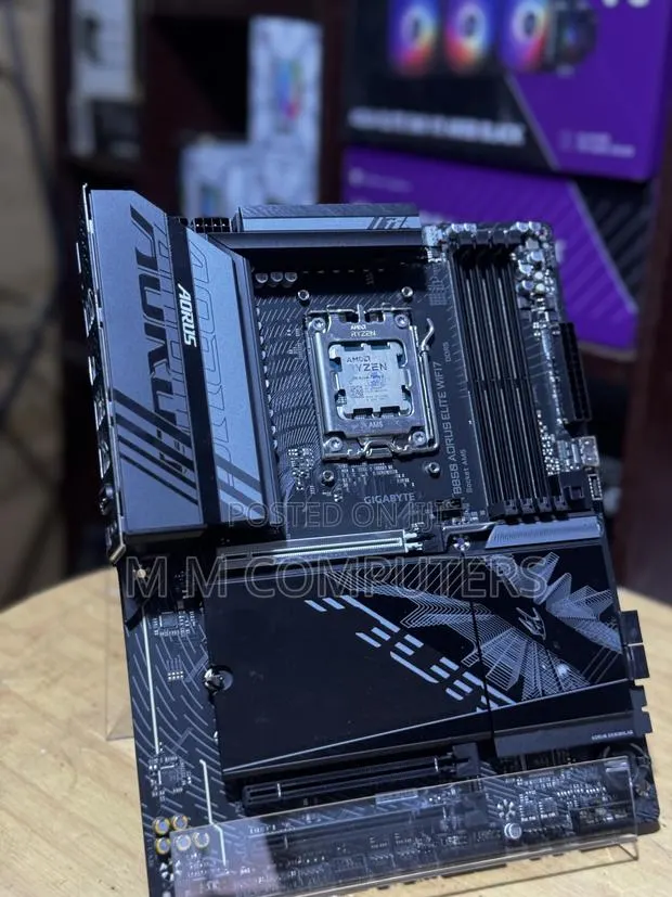 Ryzen 7 9700x + Aorus B850 Elite Wifi 7 · Photo 1