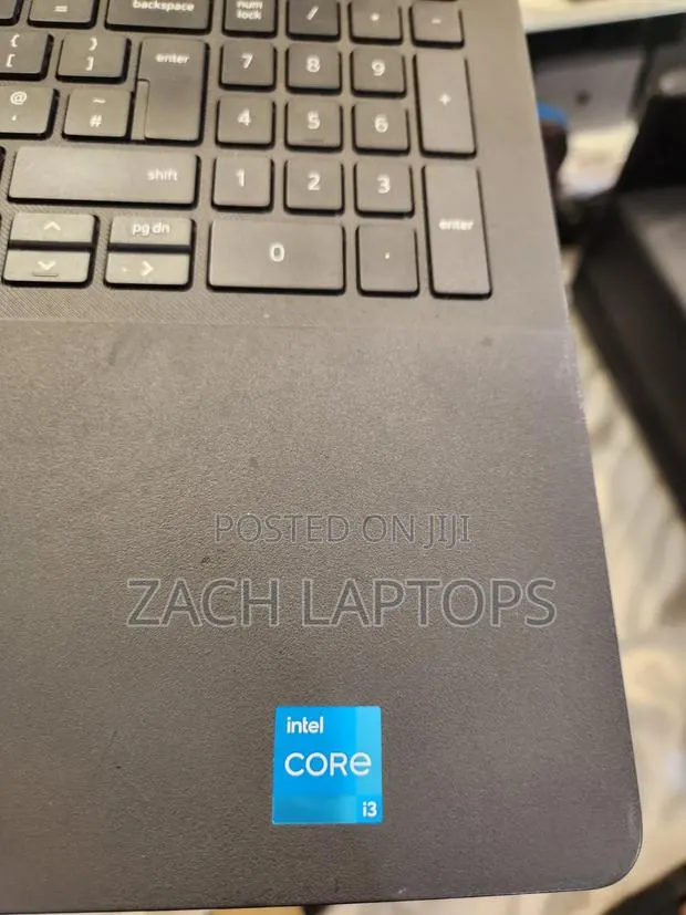 Laptop Dell Vostro 15 3000 8GB Intel Core i3 HDD+SSD 1T · Photo 1