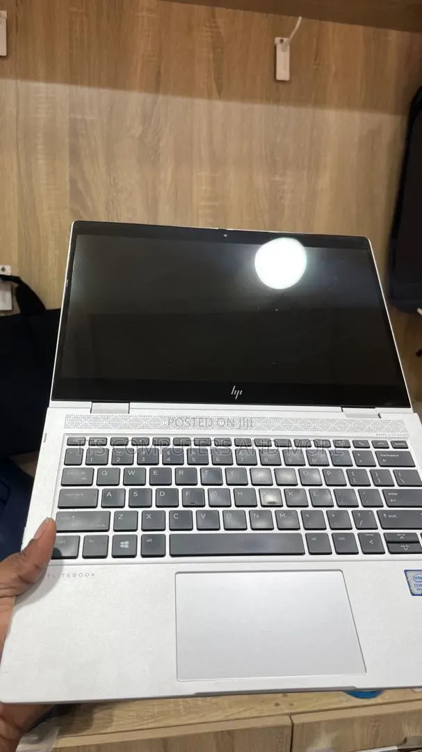 Laptop HP EliteBook x360 830 G6 16GB Intel Core i5 SSD 256GB · Photo 1