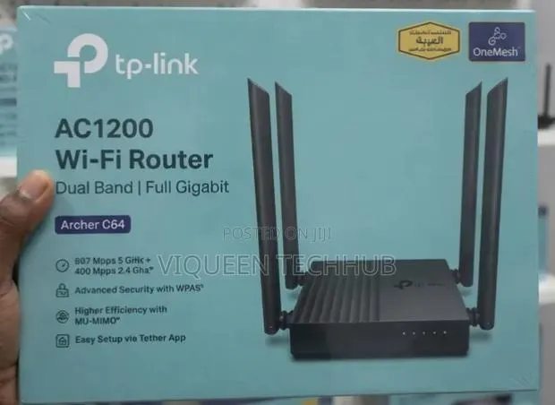 TP-Link C64 AC1200 Wi-Fi Router · Photo 1