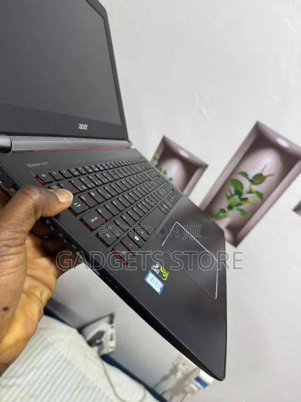Laptop Acer Aspire V Nitro 16GB Intel Core i7 SSD 512GB · Photo 1