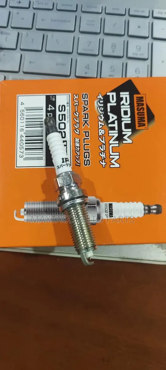 MASUMA S502IP Spark Plugs for Toyota Voxy 2008 -2016 · Photo 1
