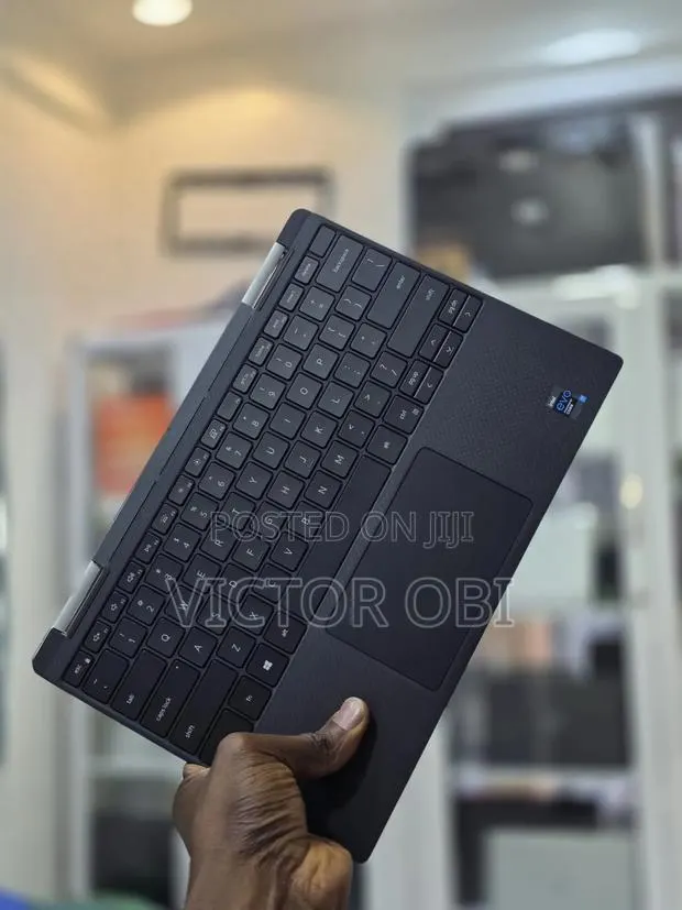 Laptop Dell XPS 13 9310 2-in-1 16GB Intel Core i7 SSD 256GB · Photo 1