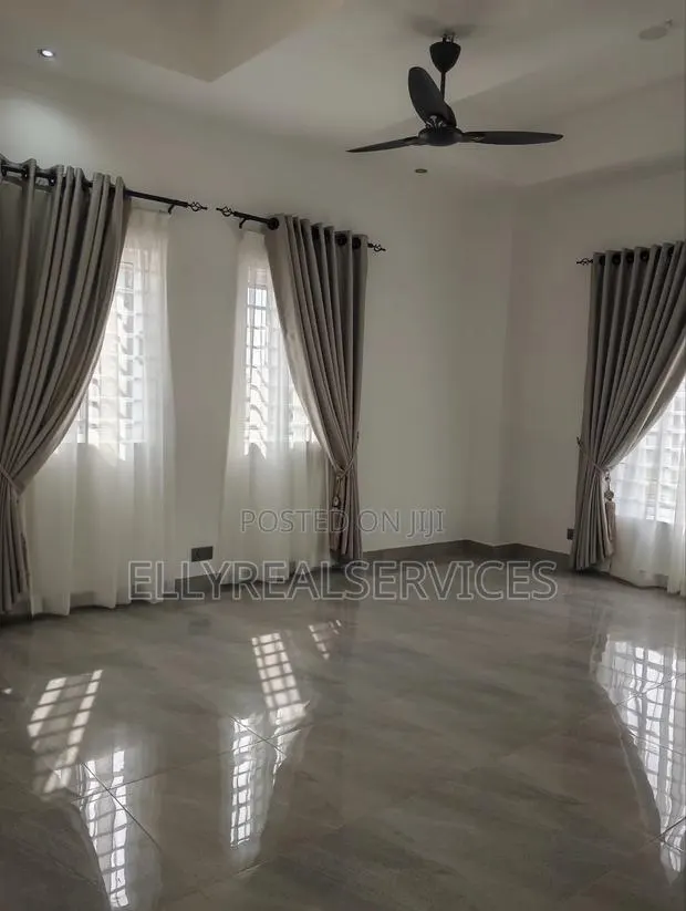 2bdrm Apartment in Ellyrealservices, Oyarifa for rent