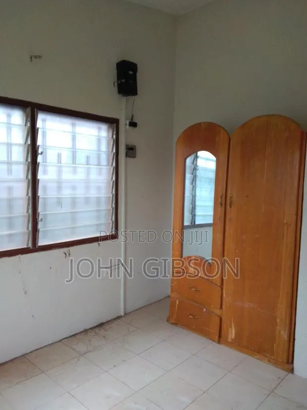 2bdrm House in 2 Bedroom House For, Housing Down for sale · Photo 1