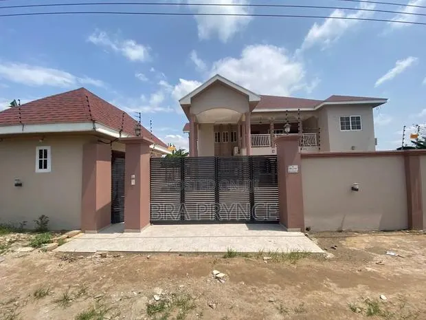 4bdrm Apartment in Borteyman, East Legon for rent · Photo 2