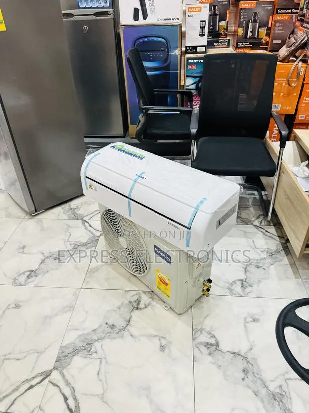Eco Mode Function Split Dual Inverter Nasco 1.5hp · Photo 1
