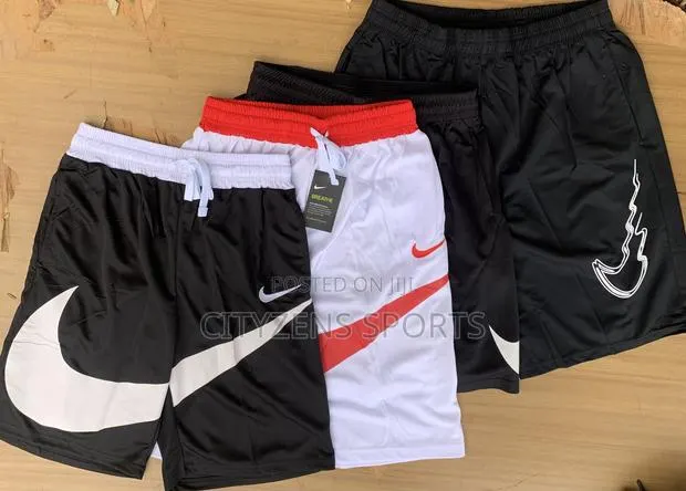 Nike Casual Shorts · Photo 1