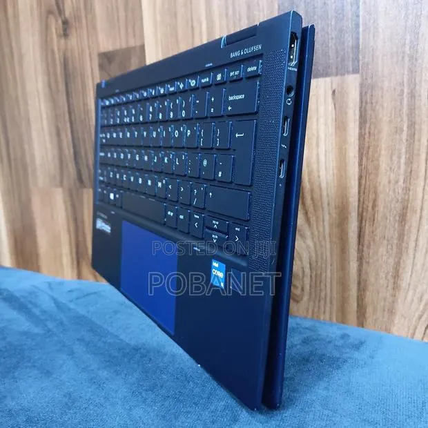 New Laptop HP Elite Dragonfly G2 16GB Intel Core i5 SSD 512GB · Photo 1