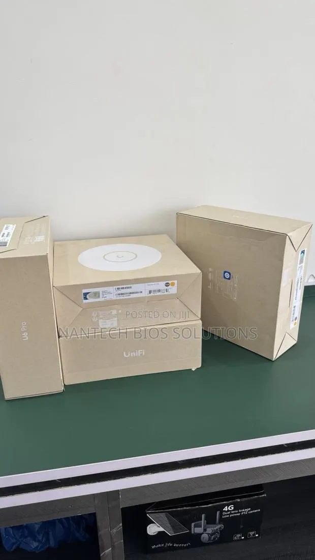 Unifi U6 Access Point · Photo 1