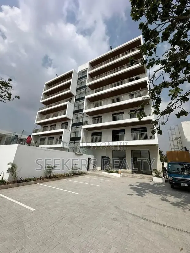 Furnished 2bdrm Apartment in Seekers Realty, Dzorwulu for rent · Photo 1