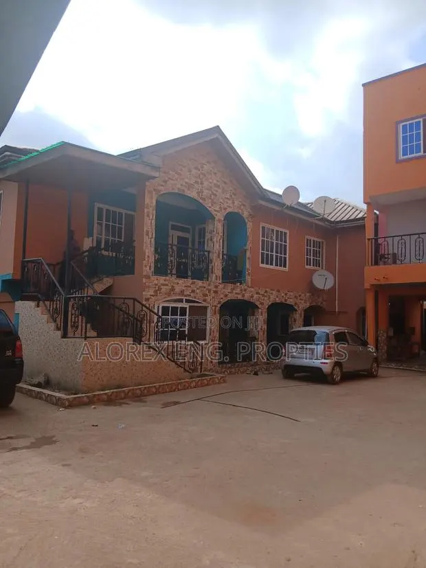 Mini Flat in Single Self, Oyarifa for rent · Photo 1