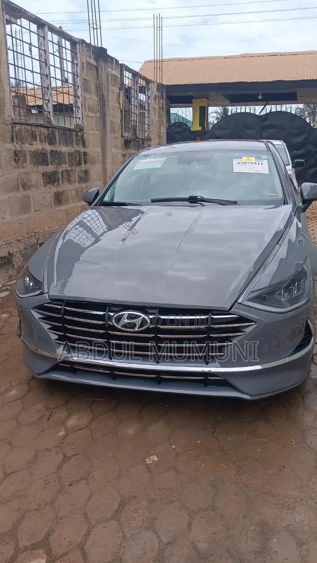 Hyundai Sonata 2020 · Photo 1