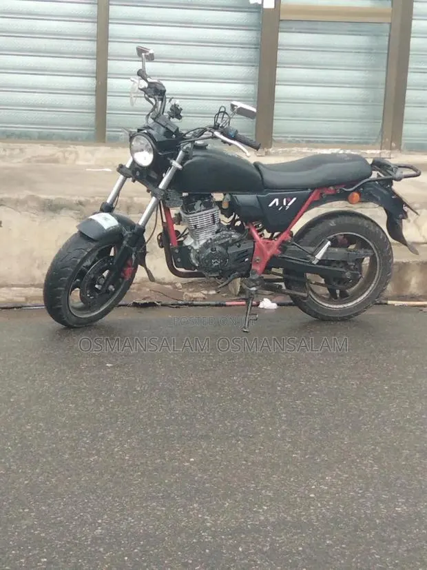 Motorcycle 2026 Black · Photo 1