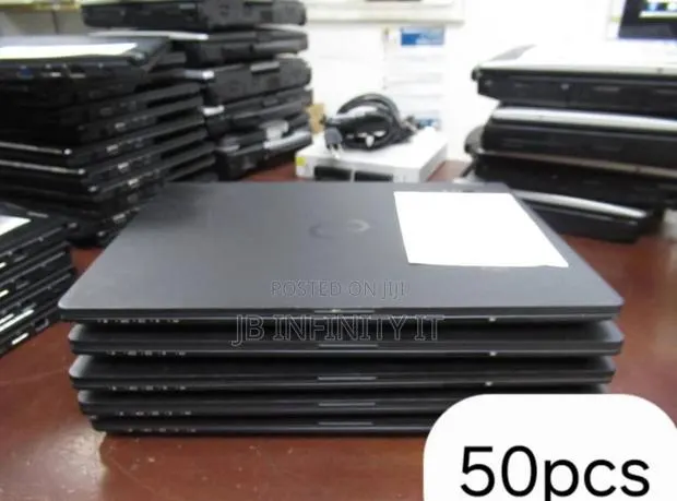 Laptop Fujitsu Lifebook U748 8GB Intel Core i7 SSD 256GB · Photo 1