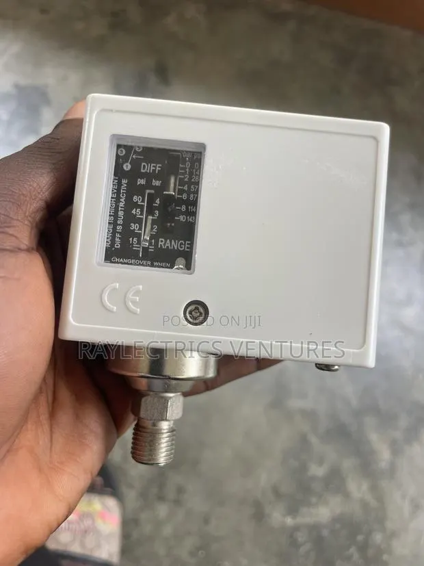 Mechanical Pressure Control · Photo 1