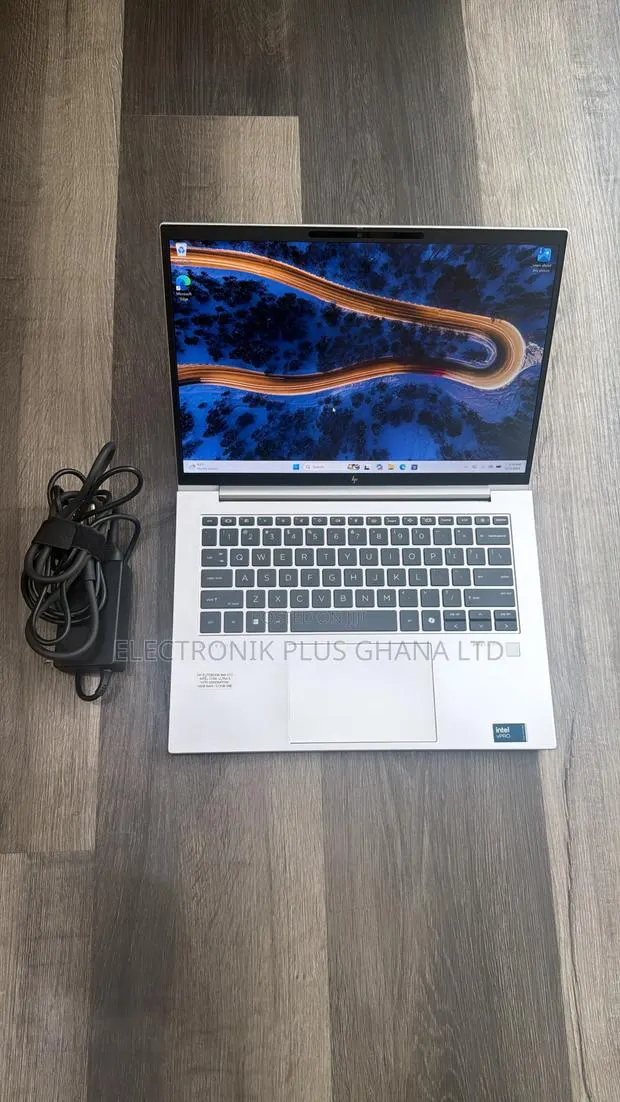 Laptop HP EliteBook 840 G11 16GB Intel Core Ultra 5 SSD 512GB · Photo 1