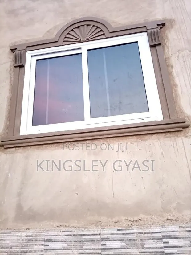 Pillars, Windows, Fence Wall Designs Etc · Photo 1