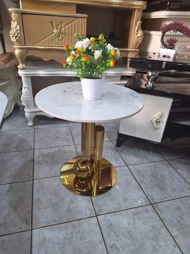 Executive Luxury Marble Coffe Table · Photo 1
