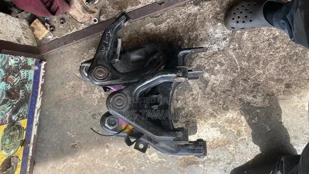 Nissan Hardbody All Parts · Photo 1