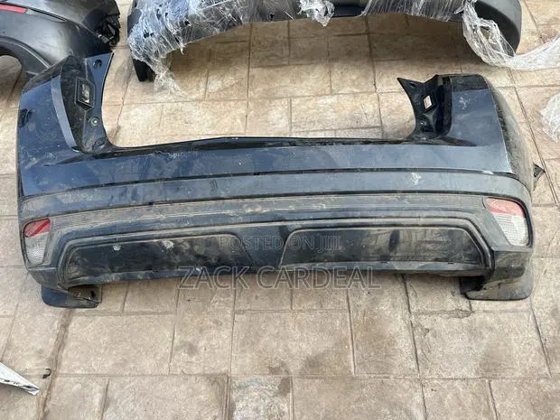 Home Used Mazda Cx30 2015 Back Bumper Available · Photo 1