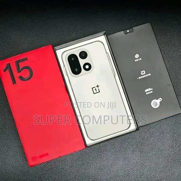 New OnePlus 15 256 GB Silver · Photo 1
