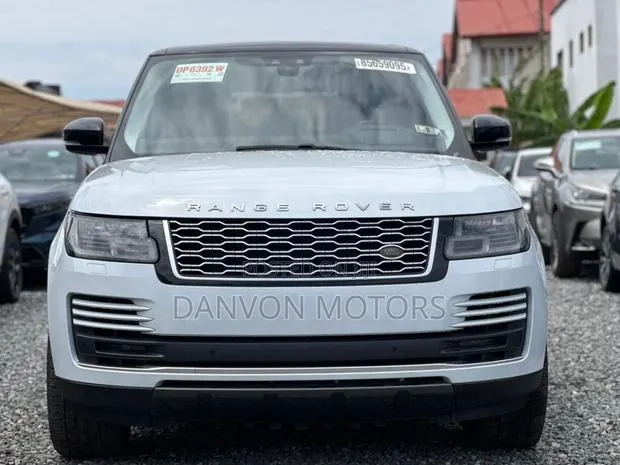 Land Rover Range Rover Vogue 2019 Silver · Photo 1