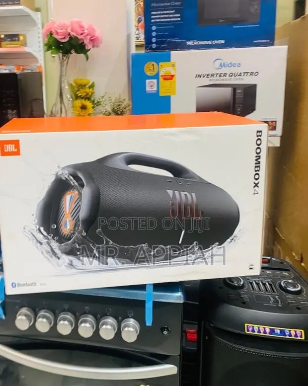 Super Classic JBL Boombox 4 Wireless Speaker(Black).. · Photo 1