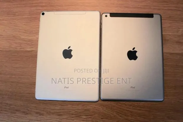 Apple iPad Pro 64 GB Silver · Photo 1