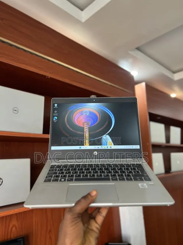 Laptop HP ProBook 430 G7 8GB Intel Core i5 SSD 256GB · Photo 1