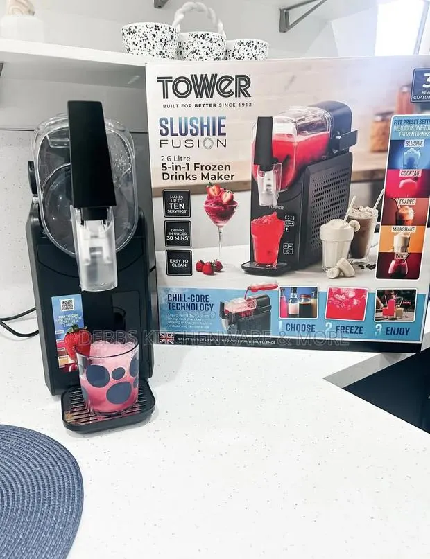 2.6litre Tower Slushie Maker UK · Photo 1