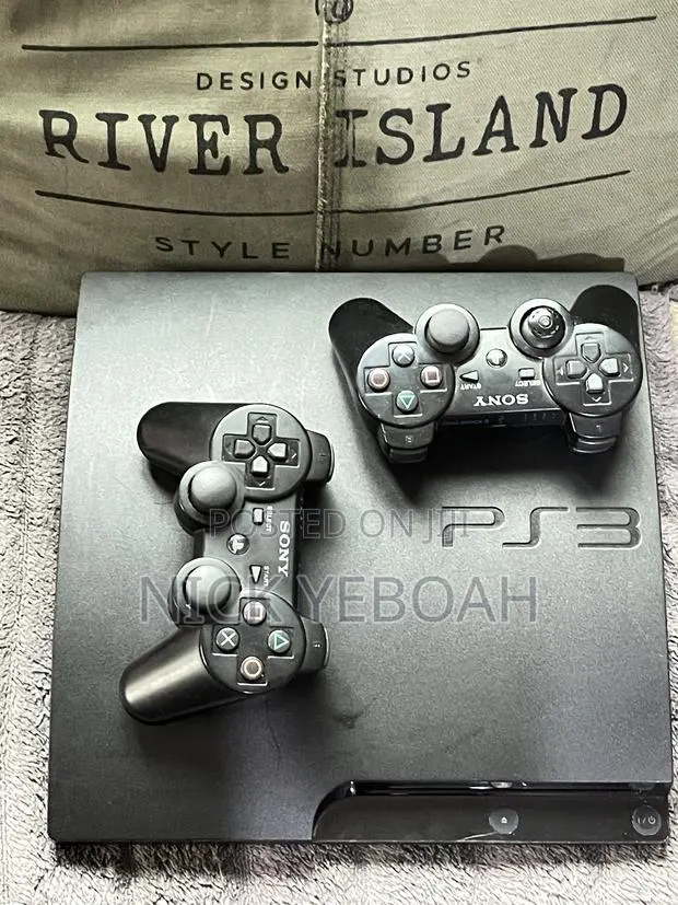 PlayStation 3 · Photo 1