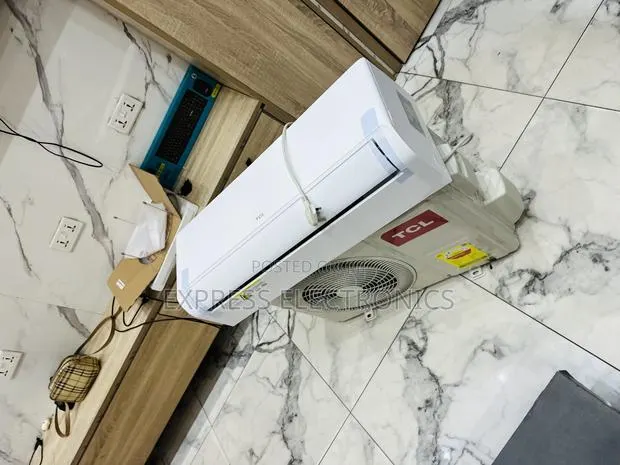 Auto Restart Air Conditioner TCL 1.5hp Split R410 Gas · Photo 1