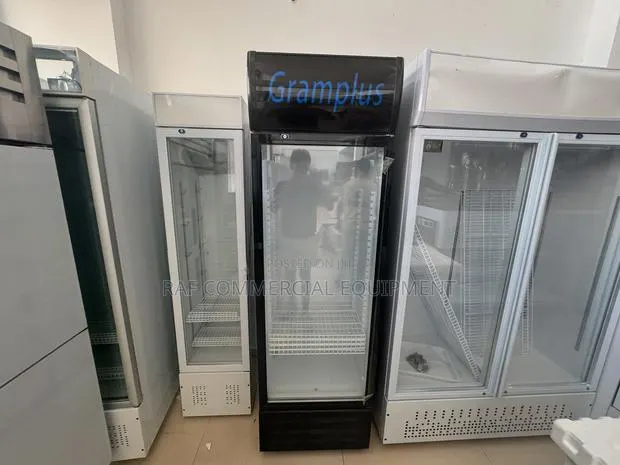 Single Door Display Fridge · Photo 1