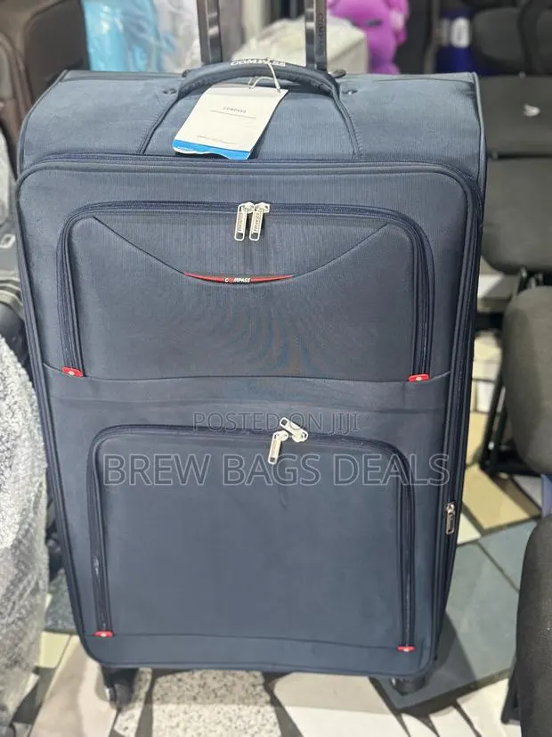 Premium Quality 32 Inches Single Extra Large Compass Traveling Bag. · Photo 1
