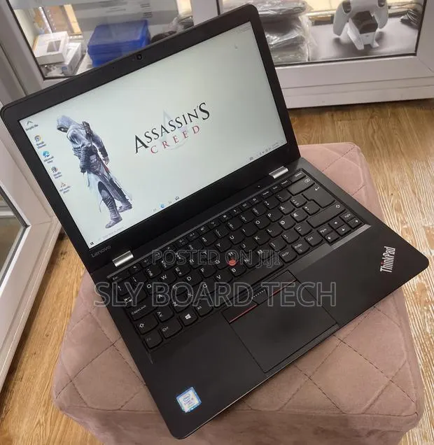 Laptop Lenovo ThinkPad 13 8GB Intel Core i5 SSD 256GB · Photo 1