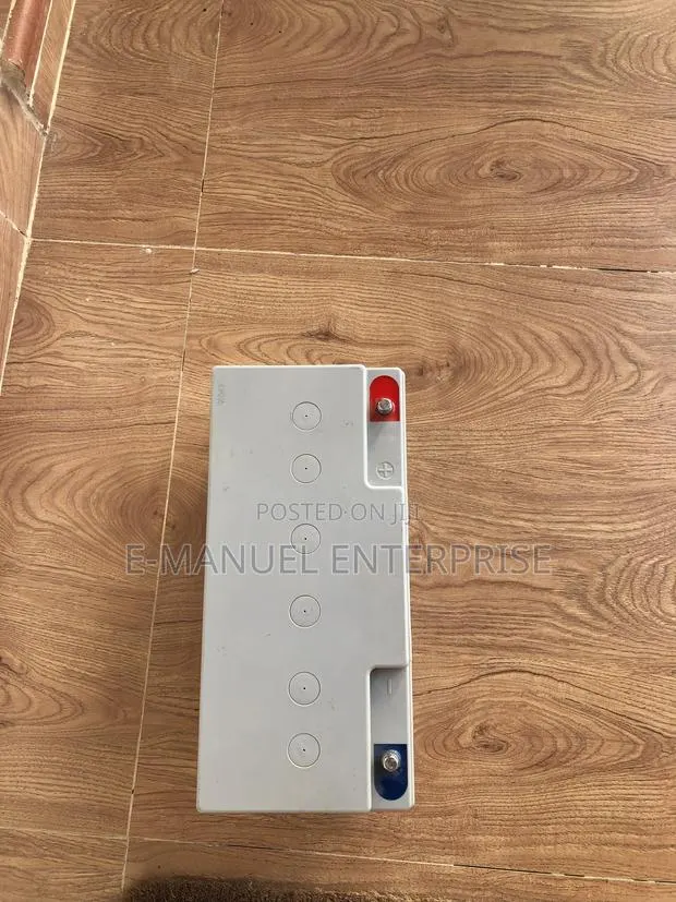 JP12-65 Solar Battery · Photo 1