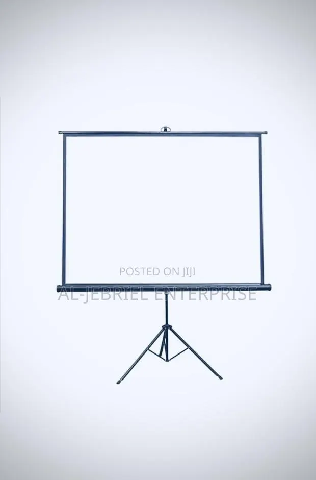 150”X150” Tripod Projector Screen · Photo 1