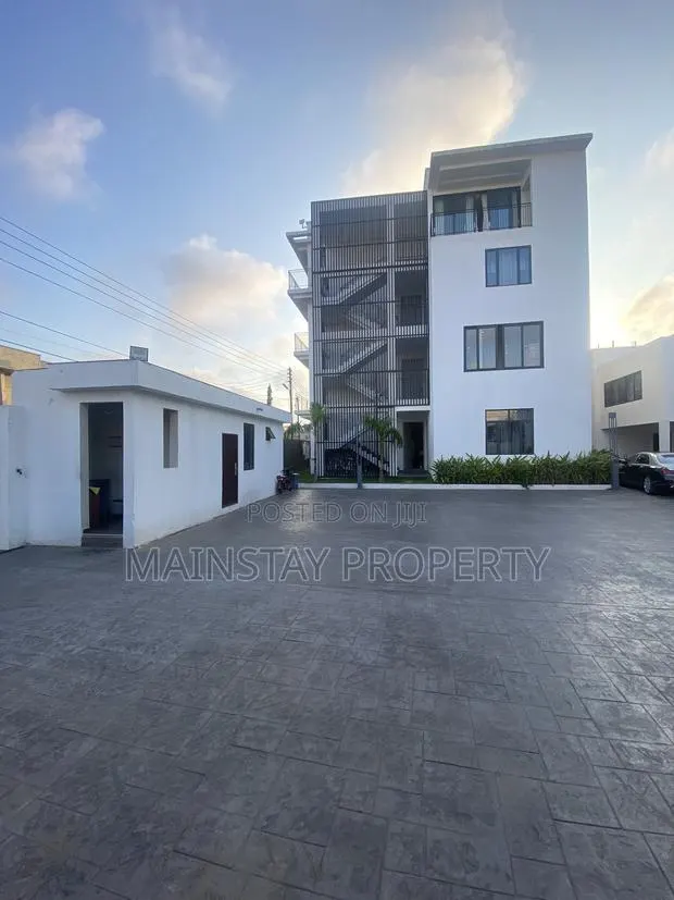 Furnished 2bdrm Apartment in Mainstay Estates, Airport Residential Area · Photo 1