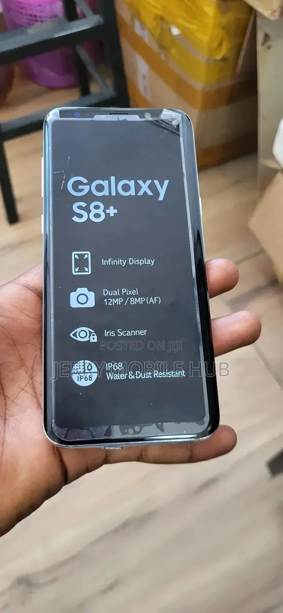 Samsung Galaxy S8 Plus 64 GB · Photo 1