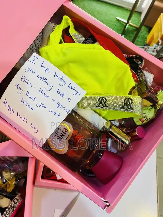 Perfect Gift For Her · Photo 1