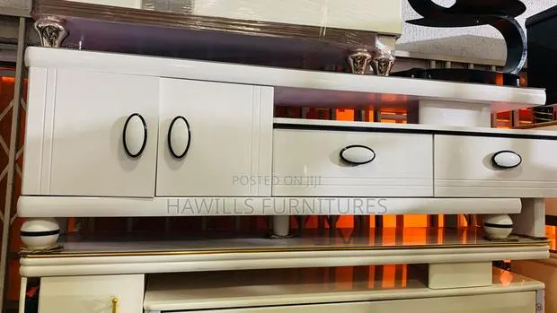 Original 4 Drawer Tv Stand Available · Photo 1