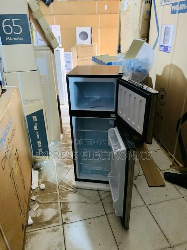 Grab the New Nasco NASF2-13FL 112L Double Door Top Freezer Refrigerato · Photo 1