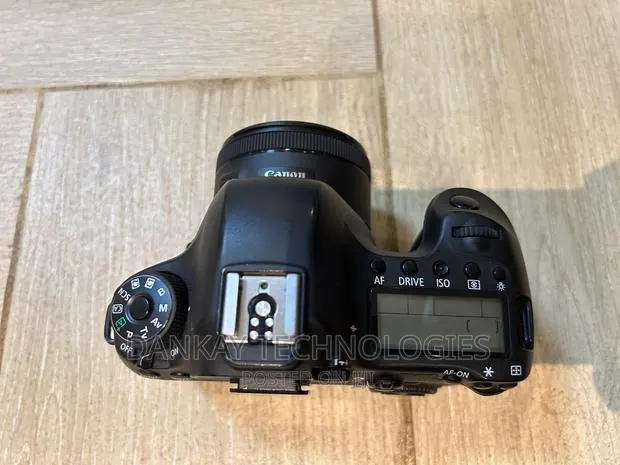 Canon 6d With 50mm F1.8 Lens · Photo 1